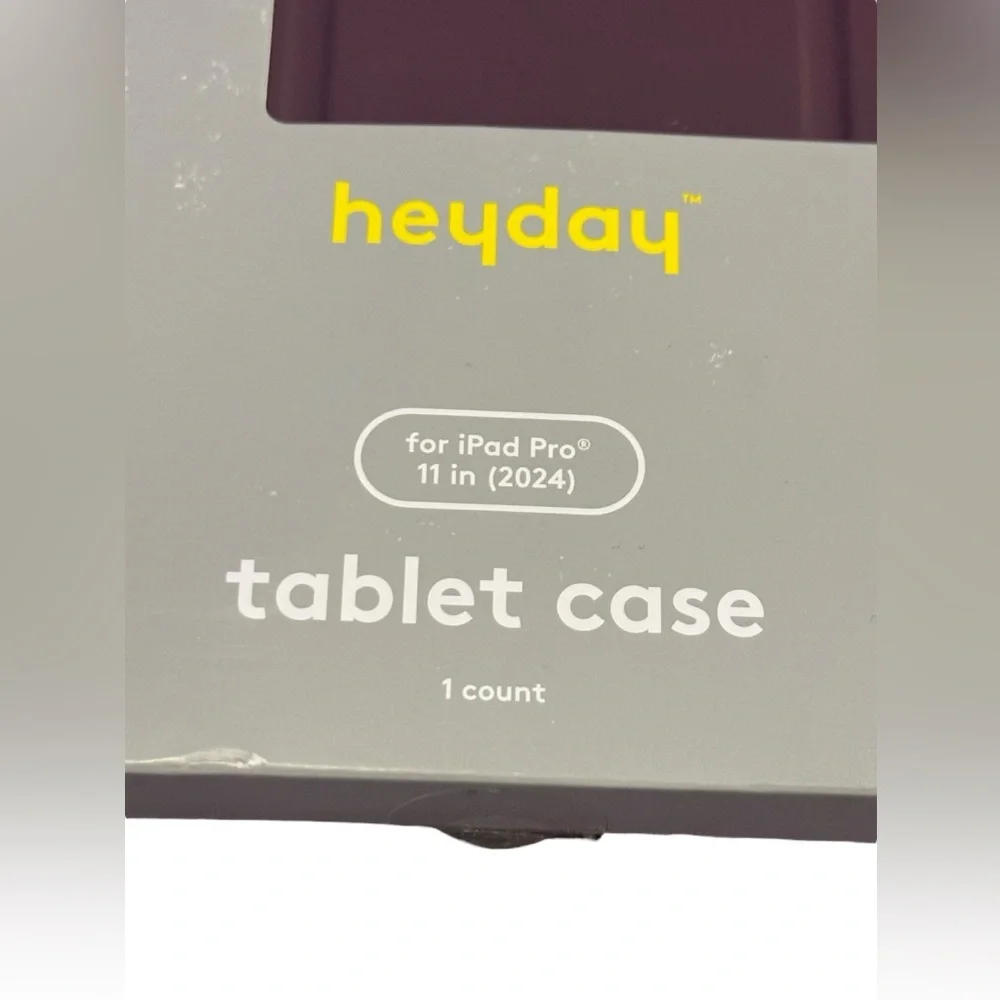 Heyday iPad Pro 11 Puffy Case & Screen Protector New in boxes